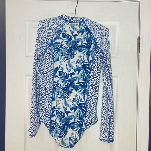 CABANA LIFE NWT UPF 50 Sun Protective zip-front unisuit in blue/white - small - Picture 3 of 6